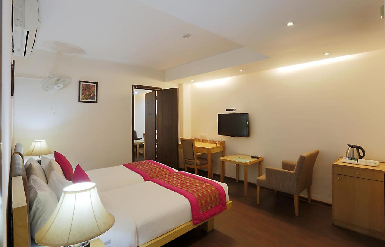 Hotel Arch Plaza - Near Yashobhoomi Convention Centre Dwarka New Delhi Extérieur photo