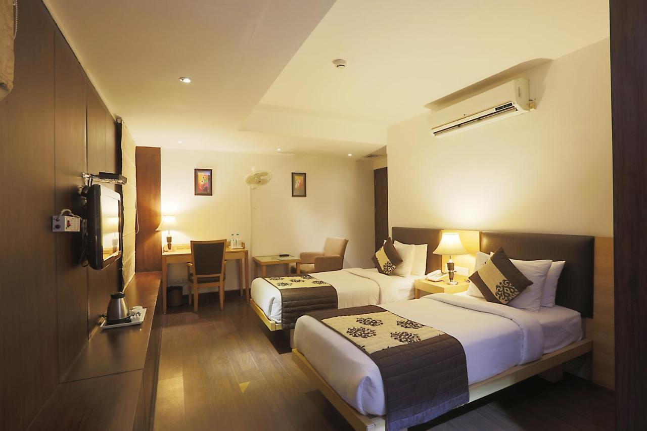 Hotel Arch Plaza - Near Yashobhoomi Convention Centre Dwarka New Delhi Extérieur photo